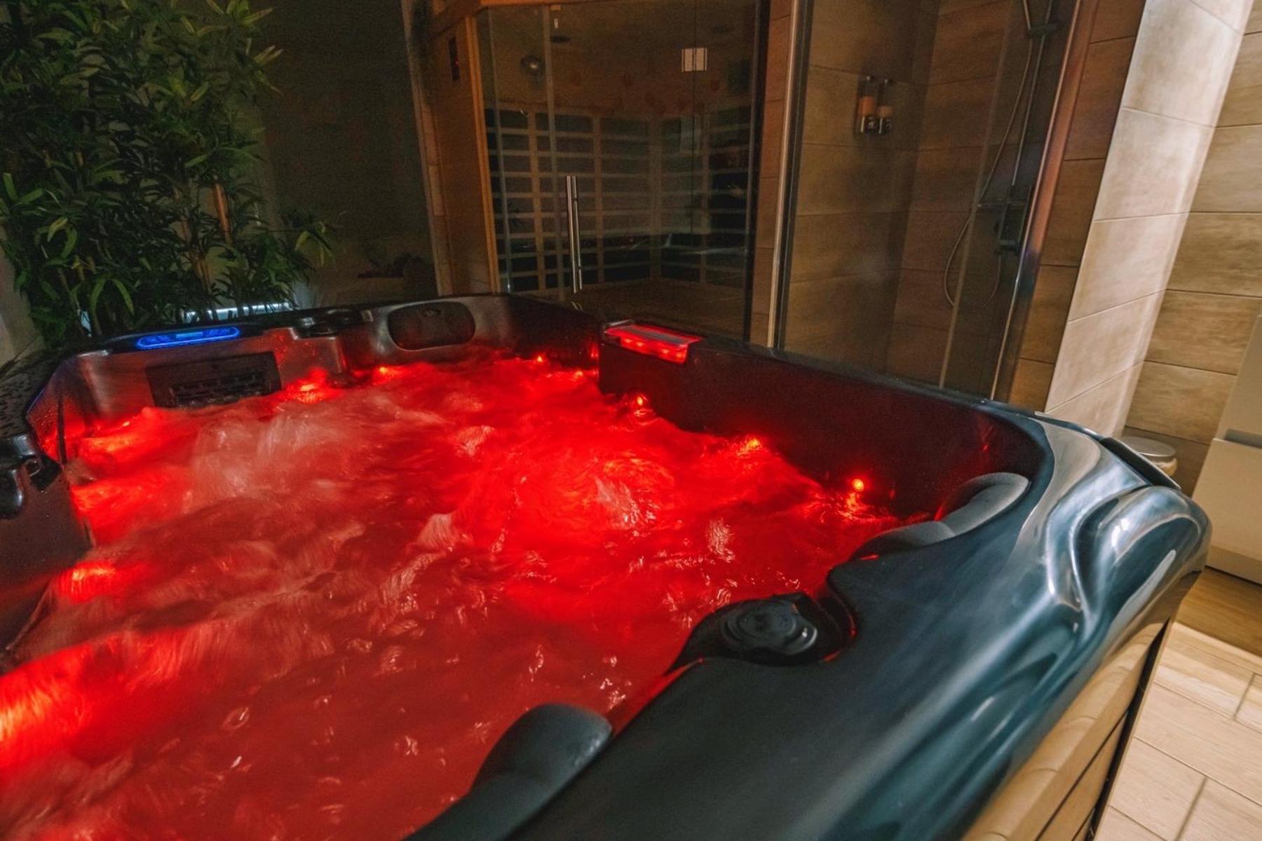 Spa Appartement O Temps Suspendu Reims Centre Sauna Et Jacuzzi Ngoại thất bức ảnh